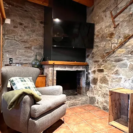 Casa Sinera - L'amfitriona Roní